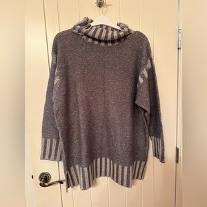 Denim and co sweater